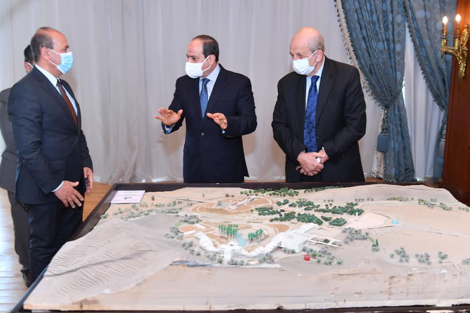 الرئيس عبدالفتاح السيسي يتابع مشروع التجلي الأعظم