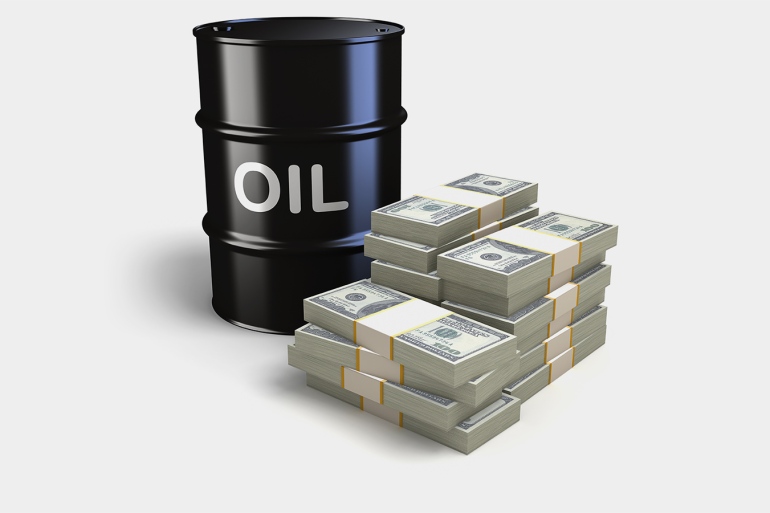 السعوديه والحوثيين .. مختص يكشف أسباب ارتفاع أسعار النفط والبترول