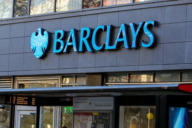 بنك باركليز يستحوذ على شركة رهن عقاري بريطانية بـ2.8 مليار دولار