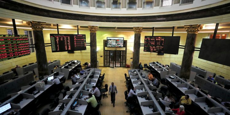 ارتفعت معظم أسعار أسهم الشركات العقارية في ختام تعاملات اليوم الأربعاء بالبورصة المصرية، فيما ربح رأس المال السوقي 9.3 مليار جنيه .