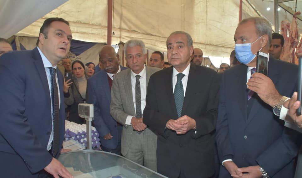 وزير التموين يفتتح معرض اهلا رمضان في ميدان المؤسسة بشبرا الخيمة