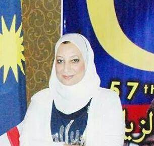 الدكتورة نوال عبد المنعم، باحثة وكاتبة متخصصة في التمويل الاسلامي