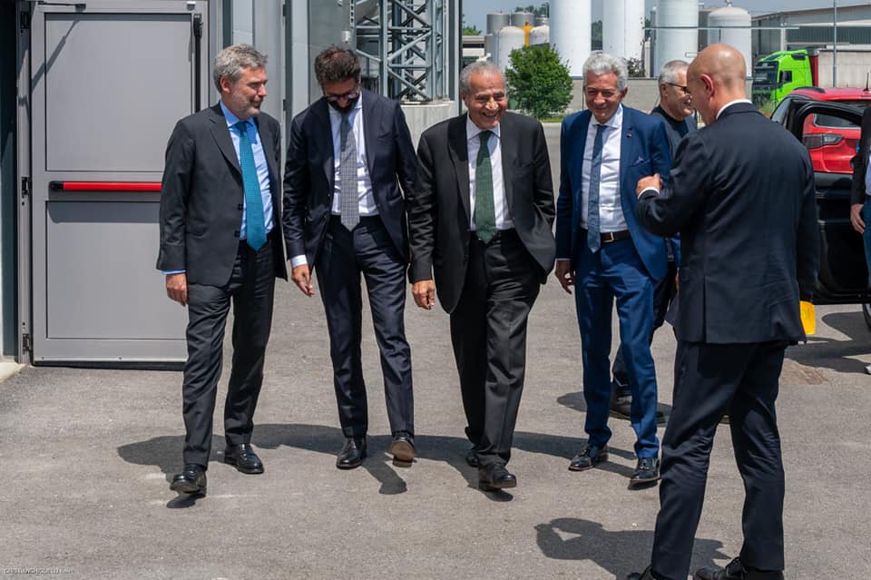 وزير التموين اثناء زيارته لإيطاليا عقد مجموعة لقاءات ميدانية مع رؤساء كبرى الشركات.